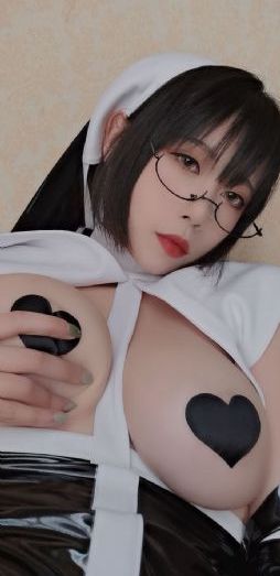 失笑电视剧沈月在线观看_720免费高清观看